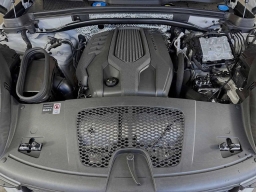 Porsche Macan T AWD 2026