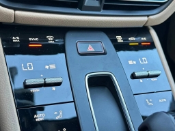 Porsche Macan T AWD 2026