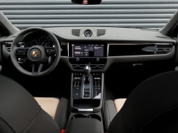 Porsche Macan T AWD 2026