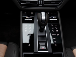 Porsche Macan T AWD 2026