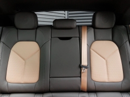 Porsche Macan T AWD 2026