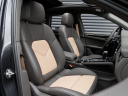 Porsche Macan T AWD 2026