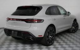 Porsche Macan T AWD 2026