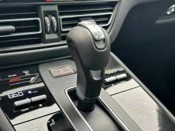 Porsche Macan T AWD 2026