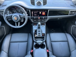 Porsche Macan T AWD 2026