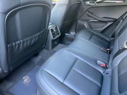 Porsche Macan T AWD 2026