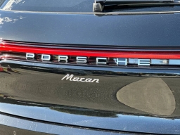 Porsche Macan T AWD 2026