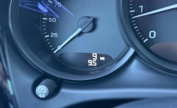 Porsche Macan Base AWD 2026