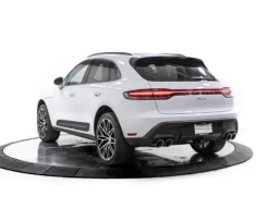 Porsche Macan T AWD 2026