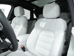 Porsche Macan T AWD 2026