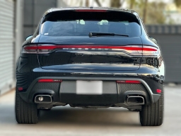 Porsche Macan Base AWD 2026