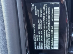 Porsche Macan Base AWD 2026