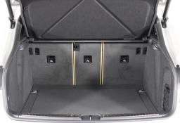 Porsche Macan Base AWD 2026