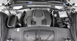 Porsche Macan Base AWD 2026