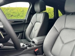 Porsche Macan T AWD 2026
