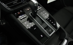 Porsche Macan T AWD 2026