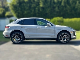 Porsche Macan T AWD 2026