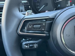 Porsche Macan T AWD 2026