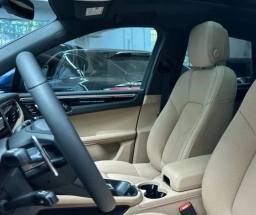 Porsche Macan T AWD 2026