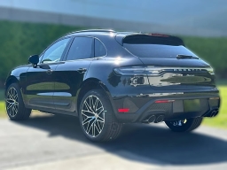 Porsche Macan T AWD 2026