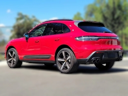 Porsche Macan T AWD 2025