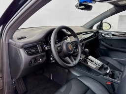 Porsche Macan T AWD 2026