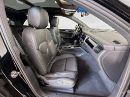 Porsche Macan T AWD 2026