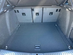 Porsche Macan T AWD 2026