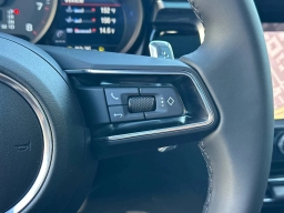 Porsche Macan T AWD 2026