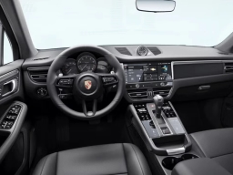 Porsche Macan T AWD 2026