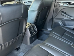 Porsche Macan T AWD 2026