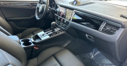 Porsche Macan T AWD 2026