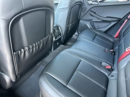 Porsche Macan T AWD 2026