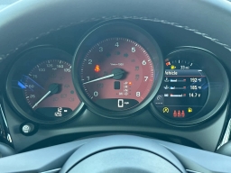 Porsche Macan T AWD 2026