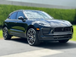 Porsche Macan T AWD 2026