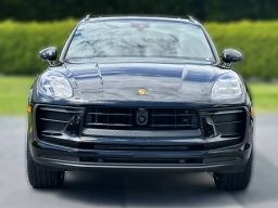 Porsche Macan T AWD 2026