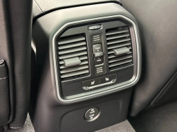 Porsche Macan T AWD 2026