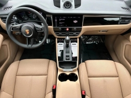 Porsche Macan T AWD 2026