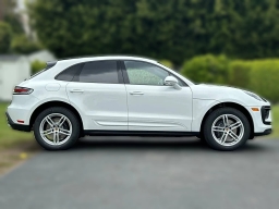 Porsche Macan T AWD 2026