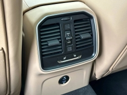 Porsche Macan T AWD 2026