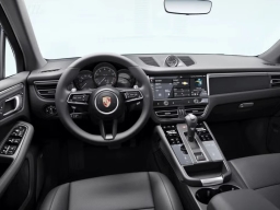 Porsche Macan T AWD 2026