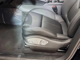 Porsche Macan T AWD 2025