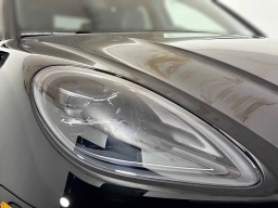 Porsche Macan T AWD 2025