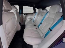 Porsche Macan T AWD 2026