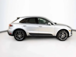 Porsche Macan T AWD 2026