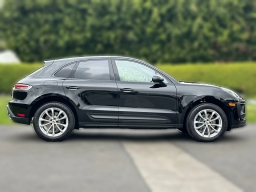 Porsche Macan T AWD 2026