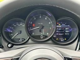 Porsche Macan T AWD 2026