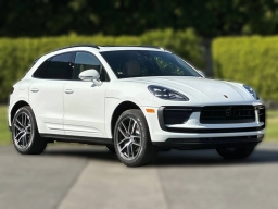 Porsche Macan T AWD 2026