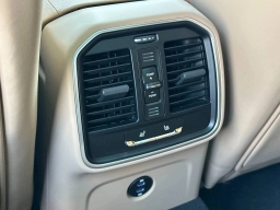 Porsche Macan T AWD 2026