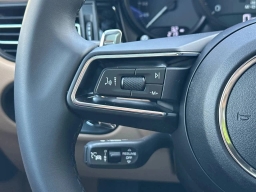 Porsche Macan T AWD 2026